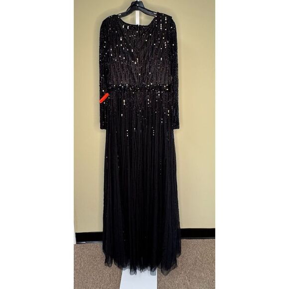 Mac Duggal NWT Sequined V-Neck Illusion Sleeve A-Line Gown in Black Size 10 - Picture 5 of 7